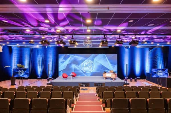Konferenztechnik mieten in Dortmund